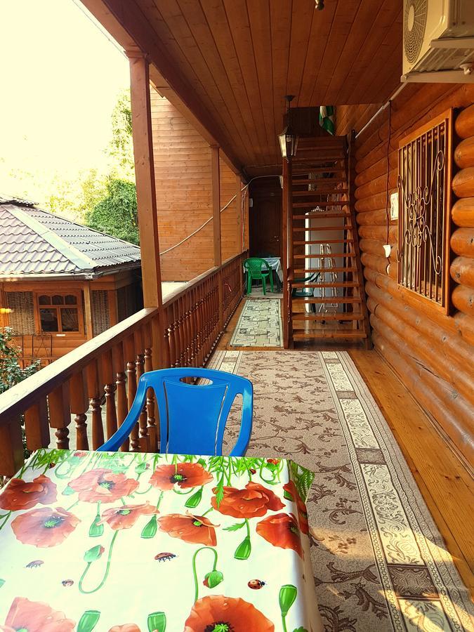 بيزوندا U Iriny Hotel المظهر الخارجي الصورة